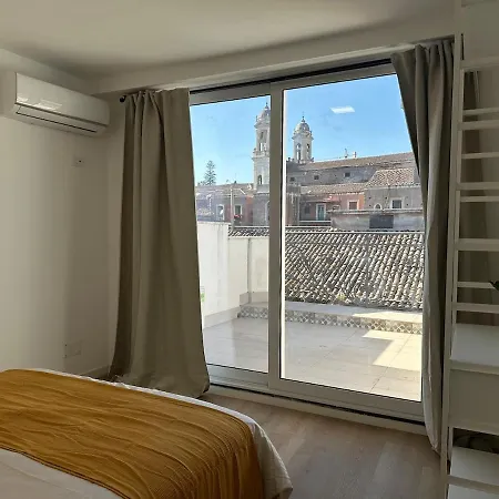 Duomo Terrace Apartment